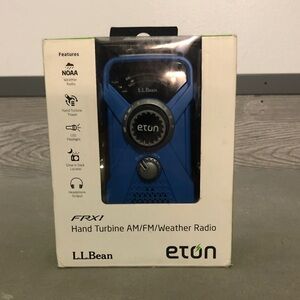 L.L. Bean Eton am/fm Weather Raido